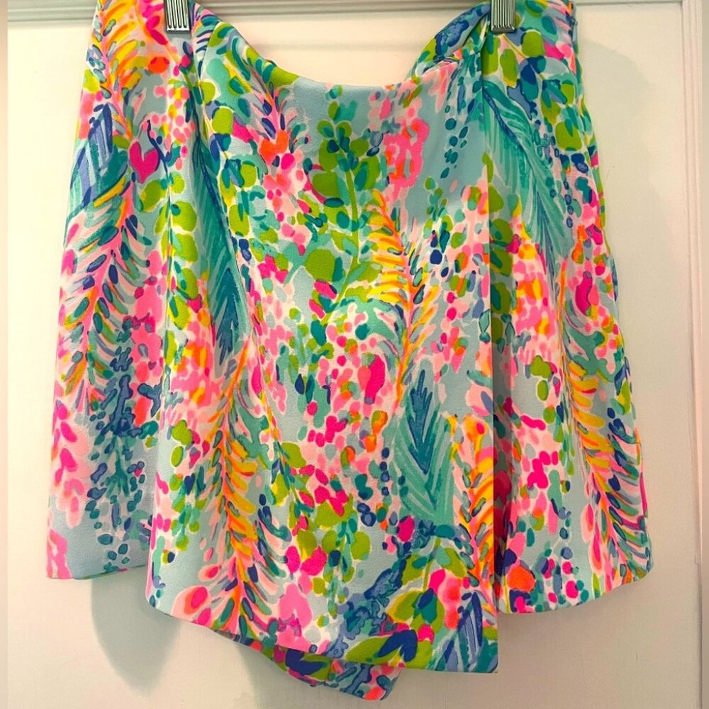 Lilly Pulitzer Cassia Skort in Catch the Wave Size 12